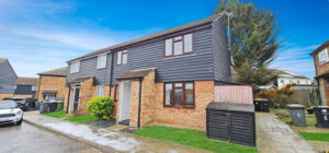 Clavering Court, Rayleigh